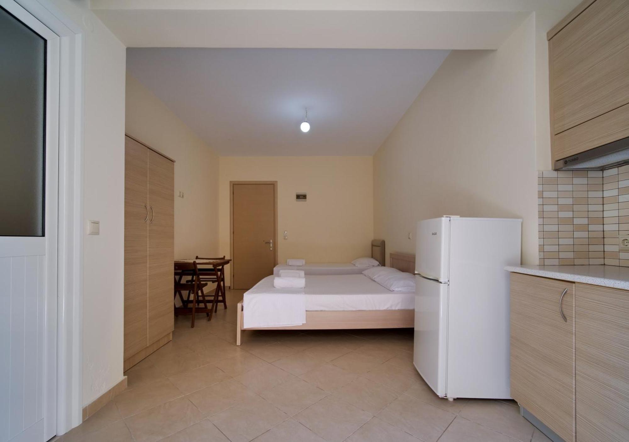 Bodini'S Rooms Himare Ngoại thất bức ảnh