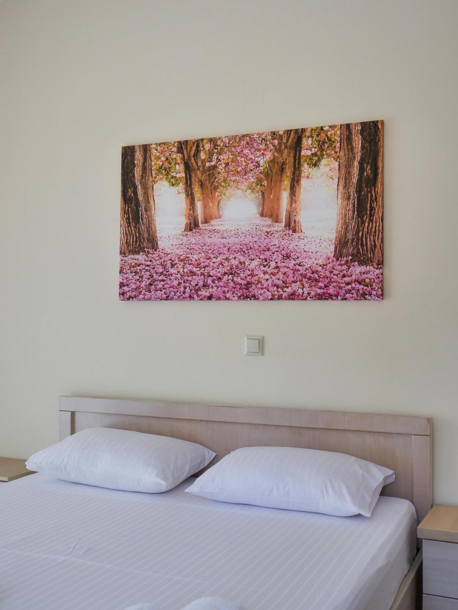 Bodini'S Rooms Himare Ngoại thất bức ảnh